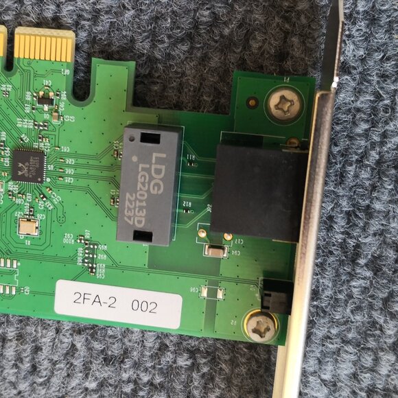 TP-Link TG-3468 Gigabit PCI Express Network Adapter - Picture 4 of 8